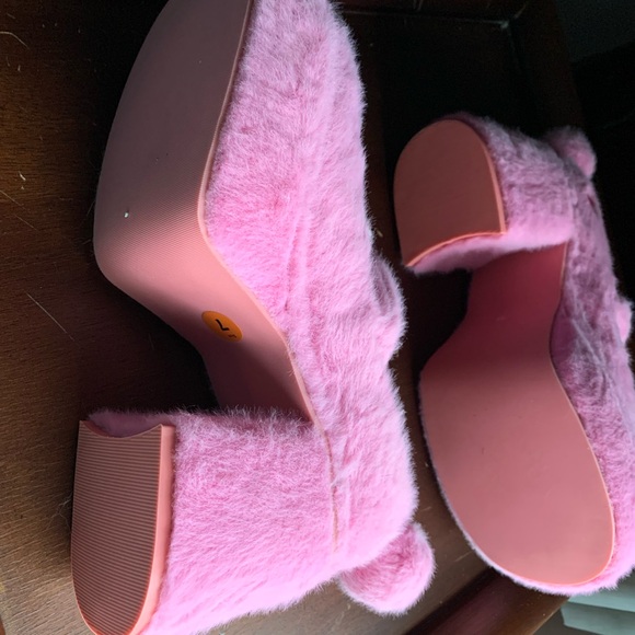 Care Bears Pink Fuzzy Shoes with Pom-Poms - Picture 2 of 6